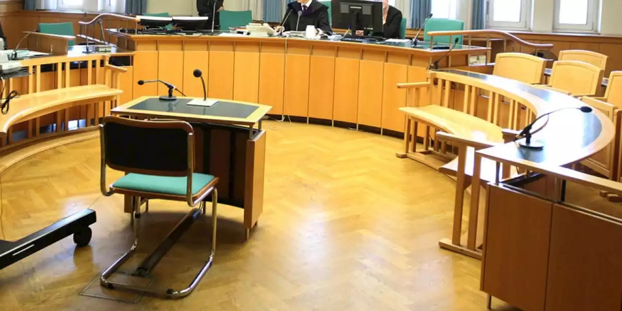 Nach Prügelvideo: 8 Jahre Haft für Raub an 17-Jährigen