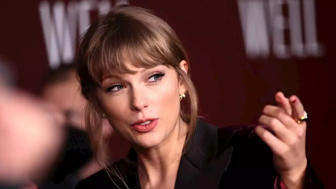 Cómo funcionan las colas virtuales de conciertos como el de Taylor Swift