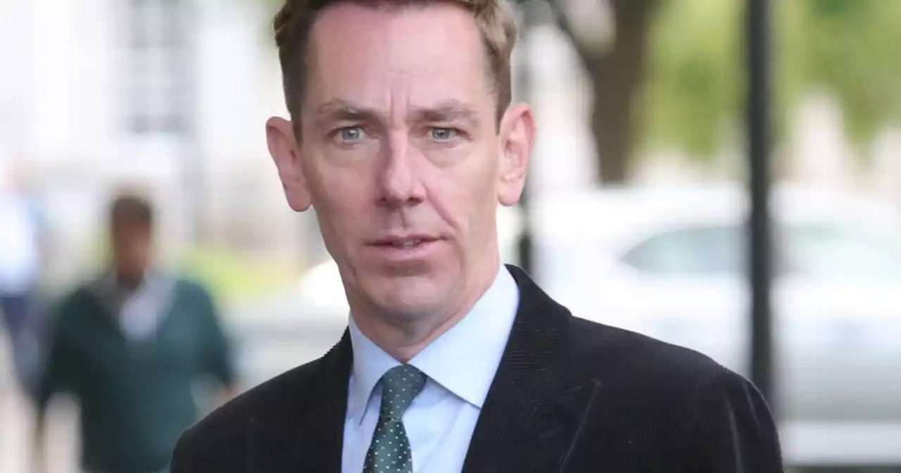 RTE stops paying Ryan Tubridy despite receiving invoice from him this week