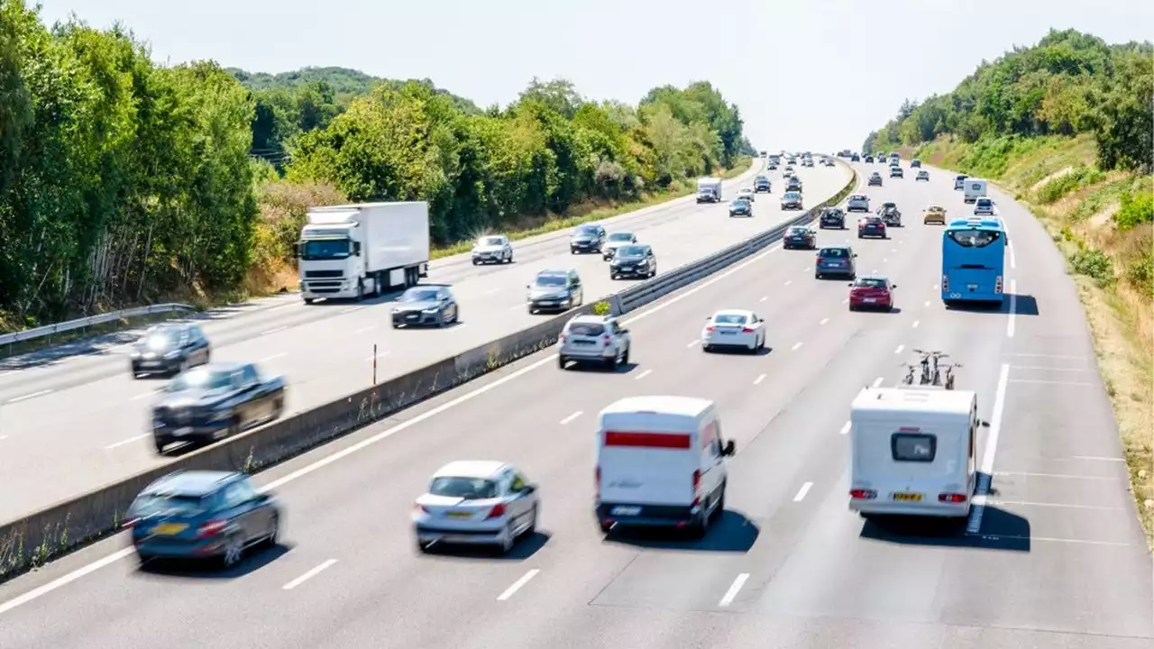 Vinci va tester une « autoroute électrique » pour camions sur l'A10