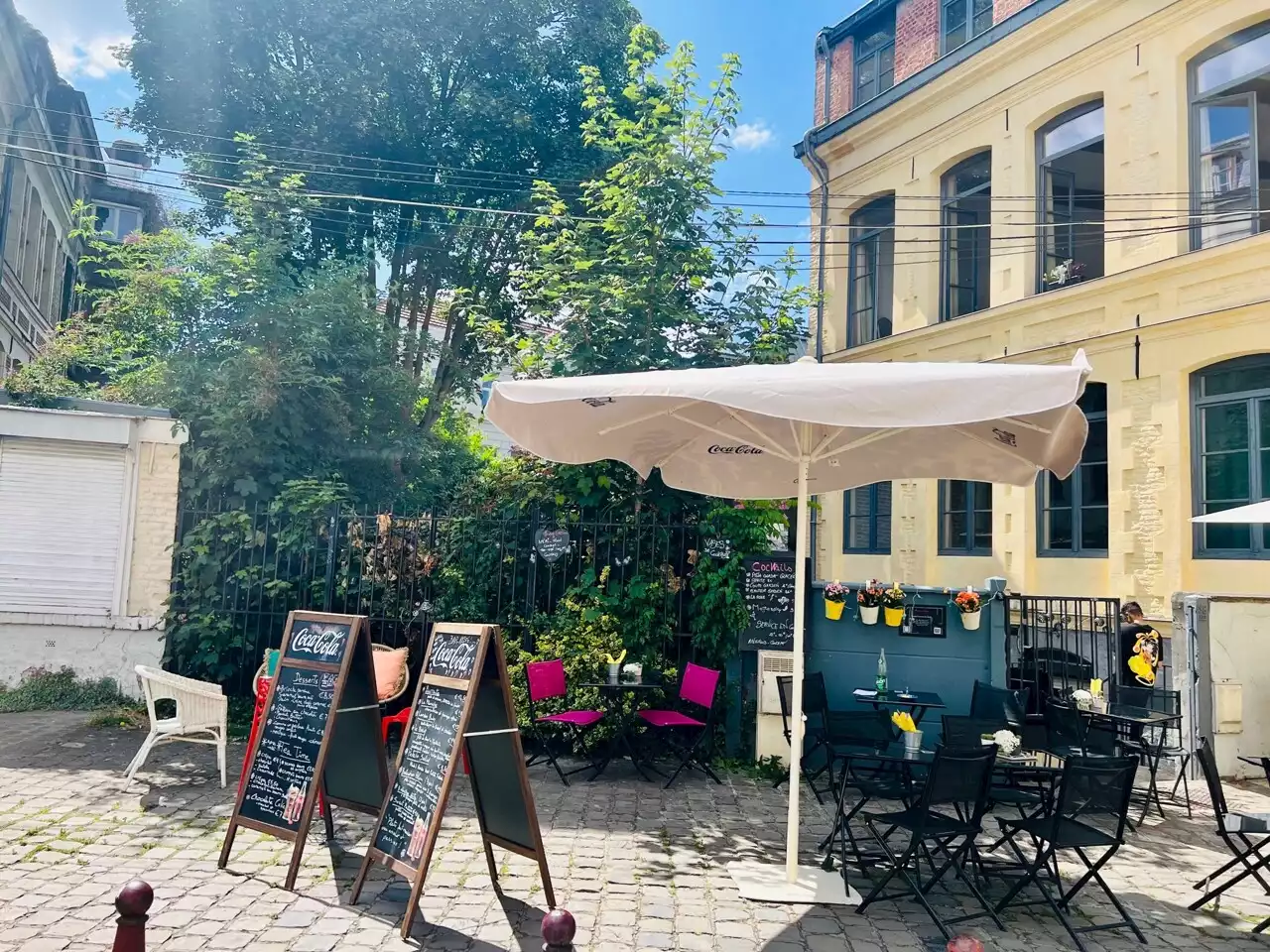 Cuisine british et jardin secret dans ce restaurant niché au cœur du Vieux-Lille