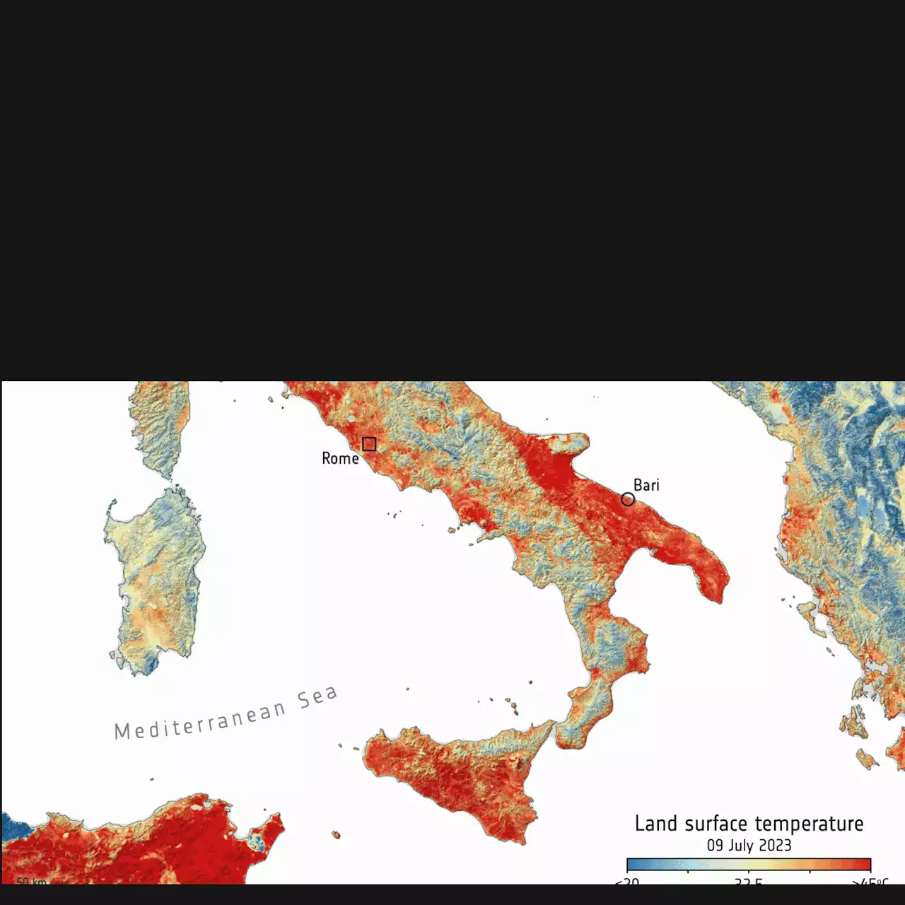 L'ondata di caldo sull'Italia vista dallo spazio: la temperatura ha raggiunto i 47 gradi