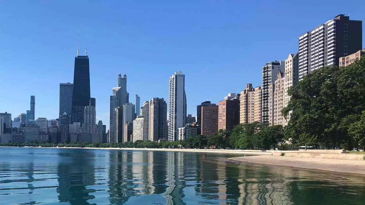 Research shows Chicago buildings are slowly sinking due to underground climate change