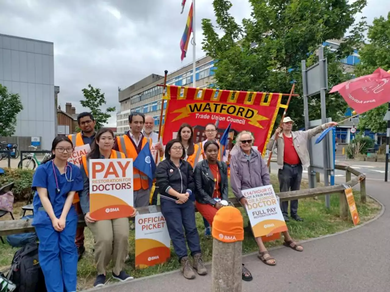 Junior doctors' strike outside Watford General - live updates