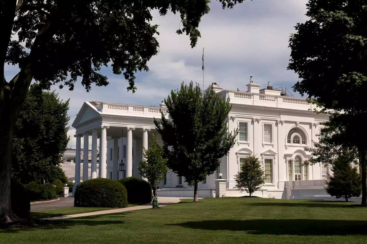 No fingerprints, DNA or leads from cocaine found at White House, Secret Service says