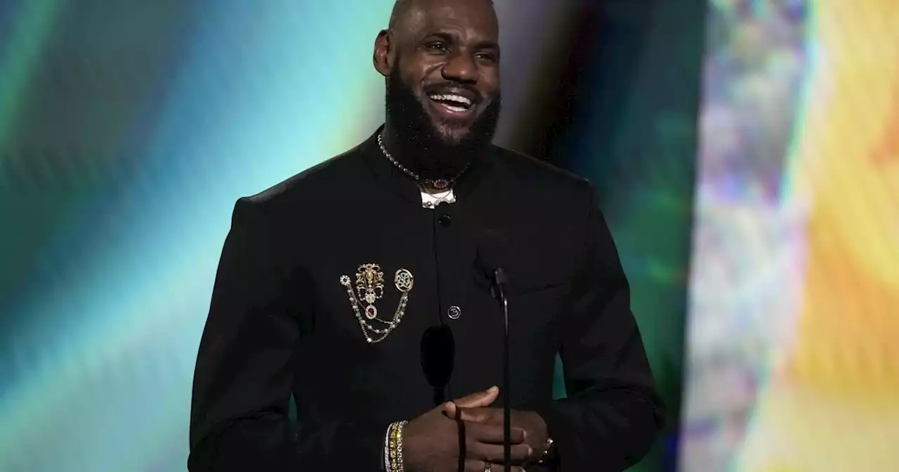 'Today is not that day': LeBron James rejects thoughts of retirement during ESPY Awards speech