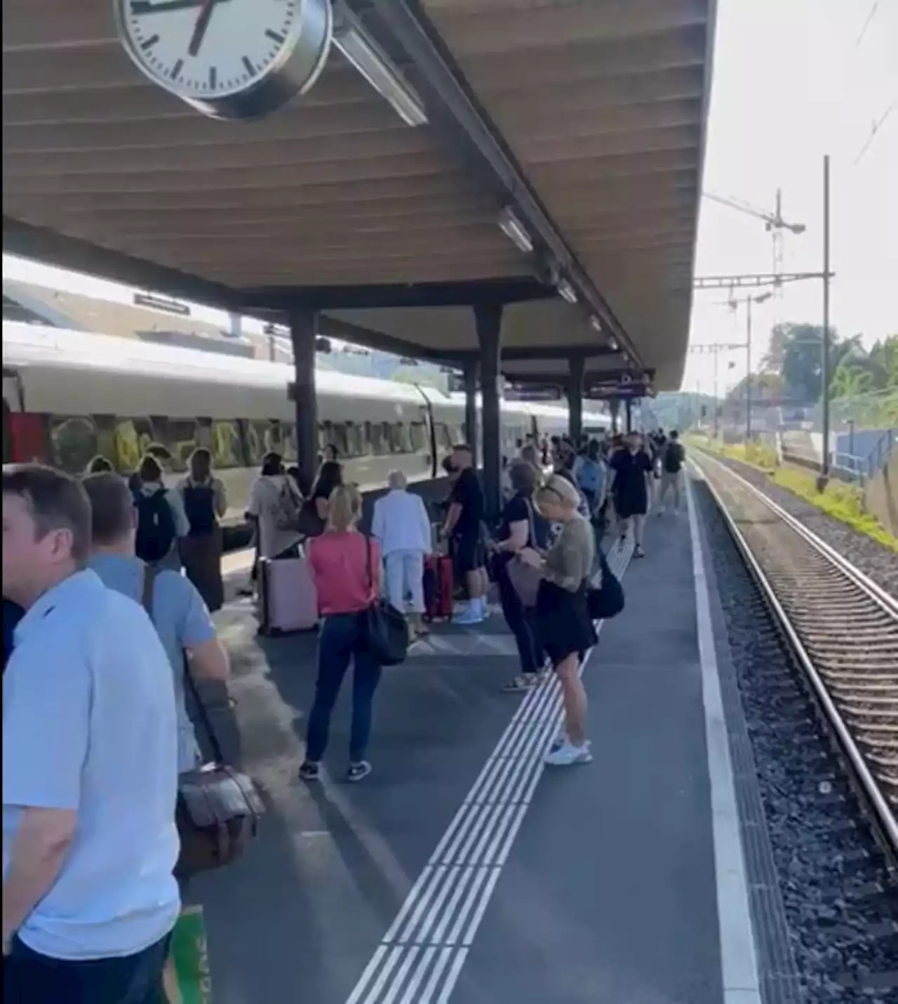 Polizeieinsatz: Bahnverkehr bei Winterthur unterbrochen