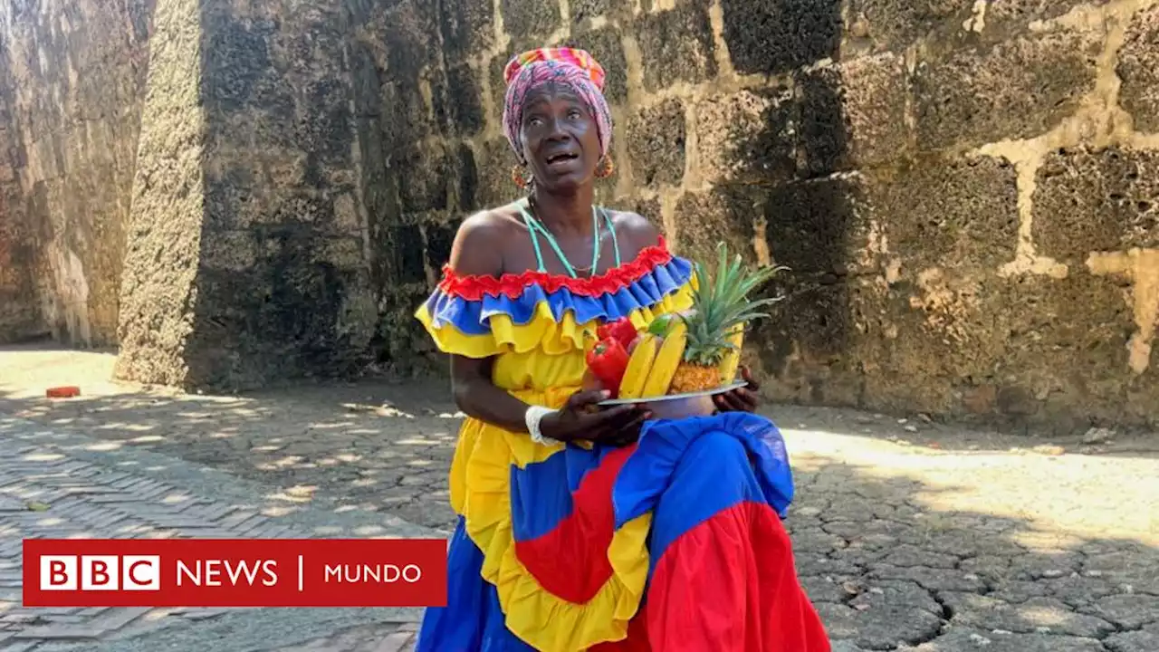 Cartagena: 'Soy patrimonio cultural, mi amor, pero no puedo pagar el dentista', la muralla que parte en dos a la ciudad más turística de Colombia - BBC News Mundo