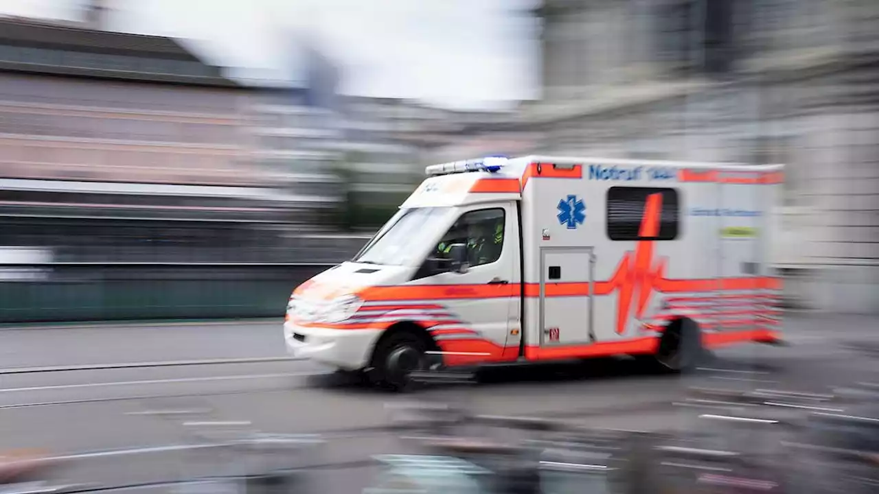 Junge Italiener täuschen Krankheit vor und filmen Fahrt ins Spital