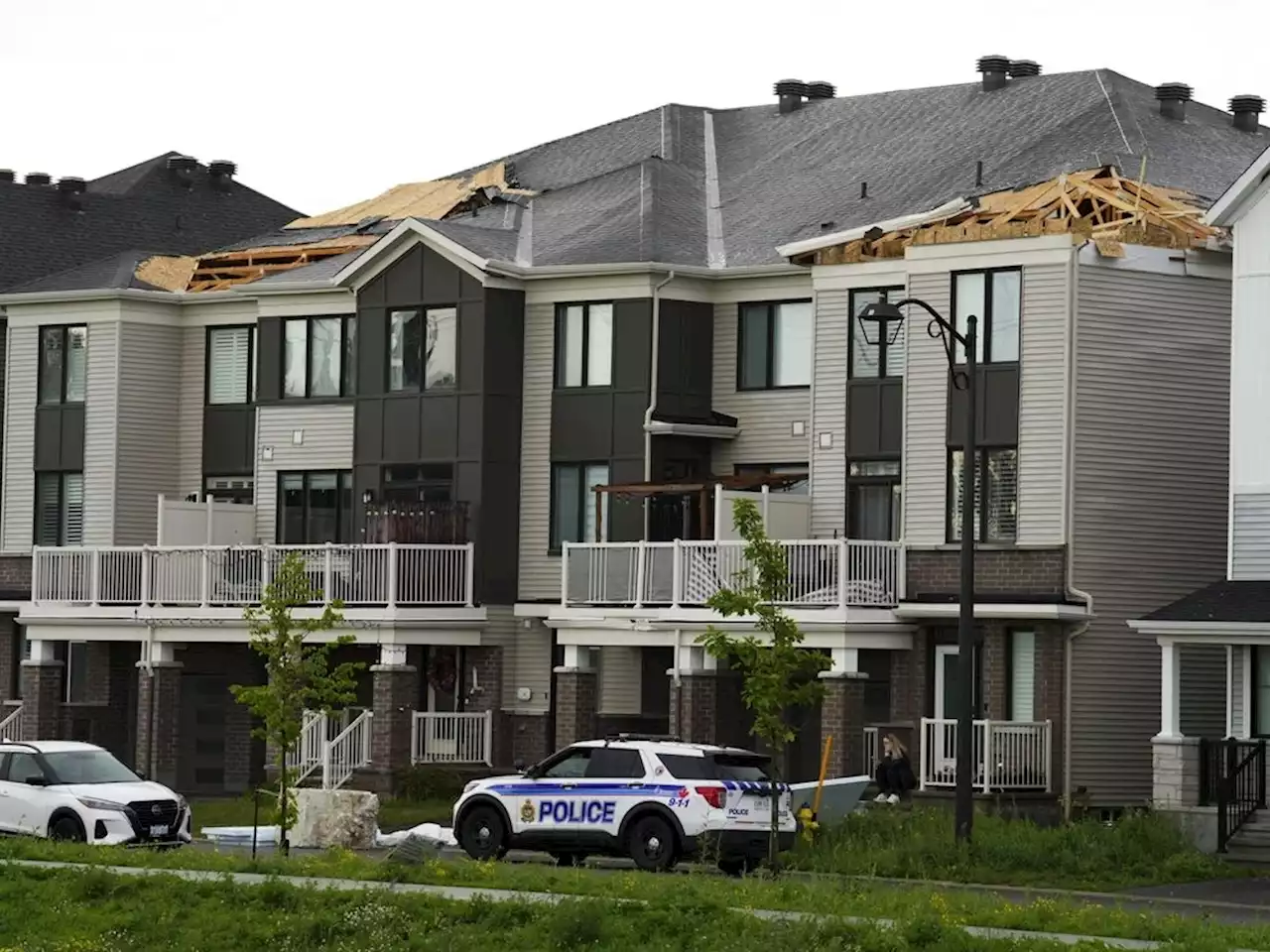 Tornado touched down north of Montreal, no injuries or damage: Environment Canada