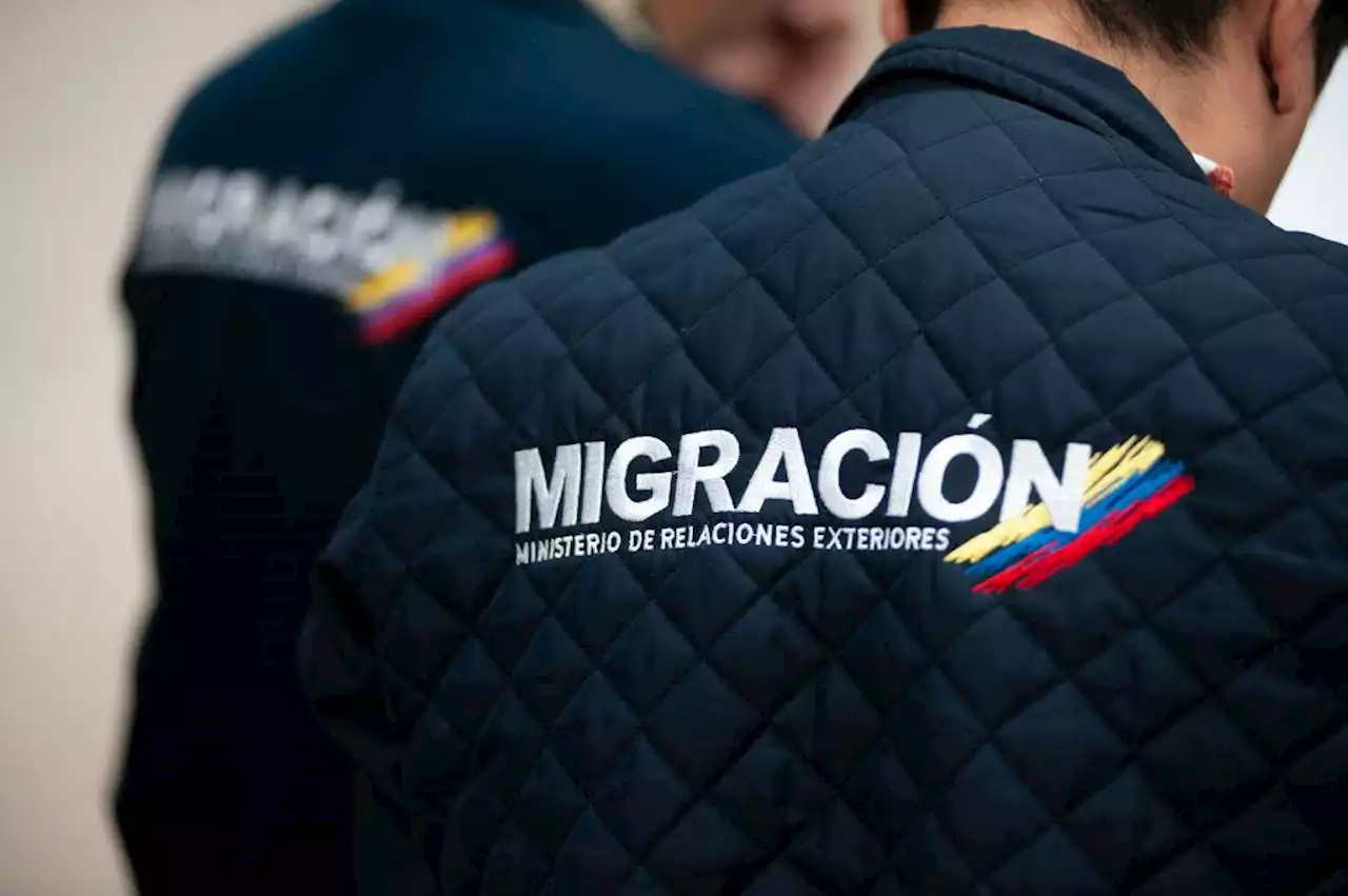 Migración Colombia investiga presunta salida irregular de hijo de Minminas