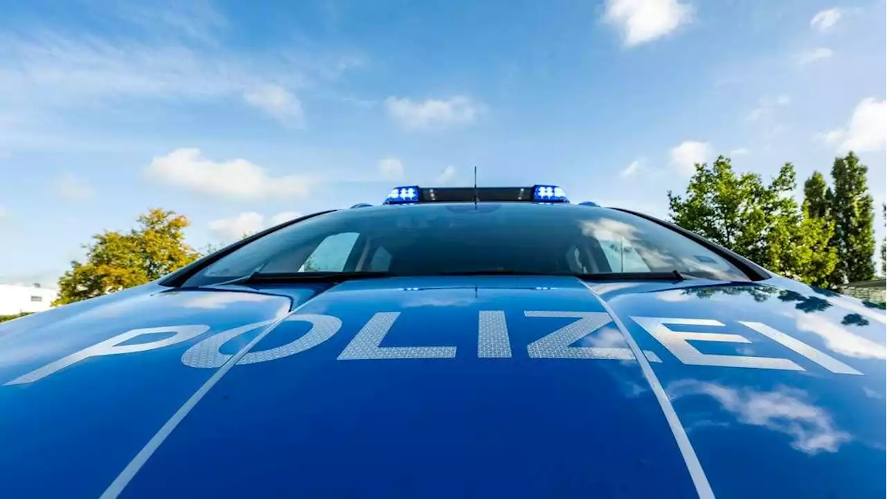 Schwerer Motorradunfall zwischen Bad Endorf und Halfing - St2092 gesperrt