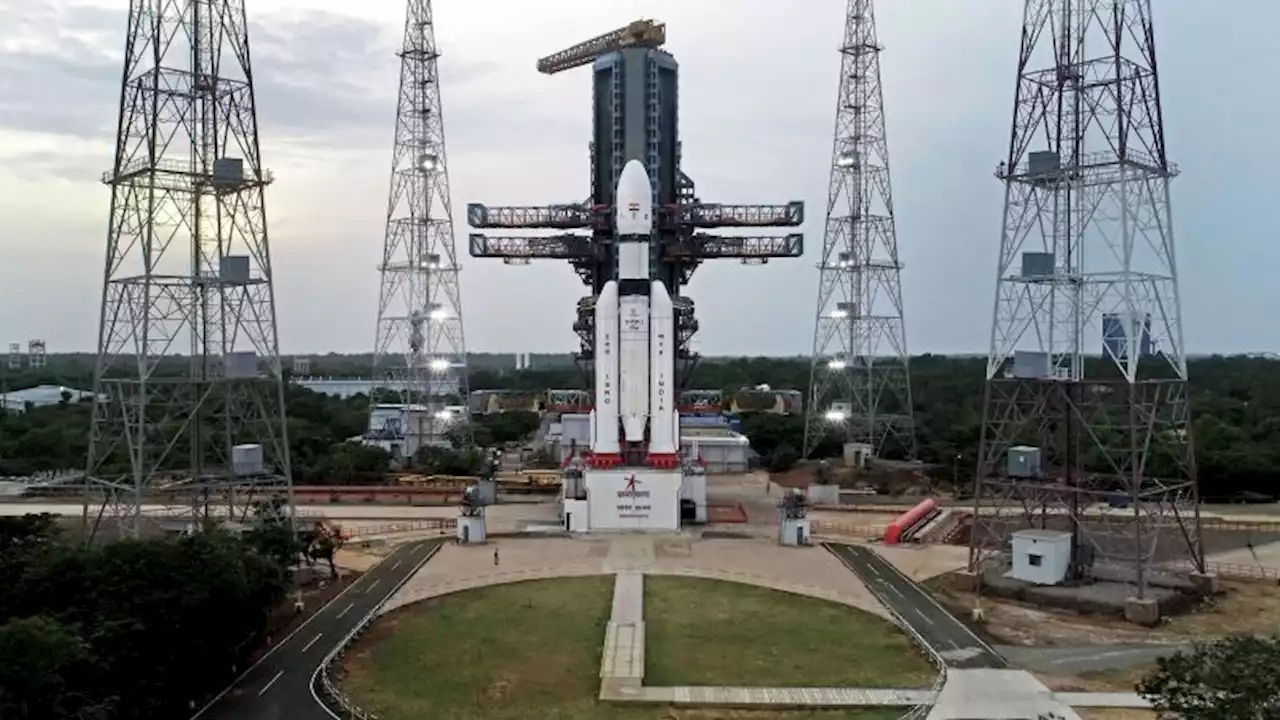 India shoots for the moon with historic Chandrayaan-3 mission | CNN