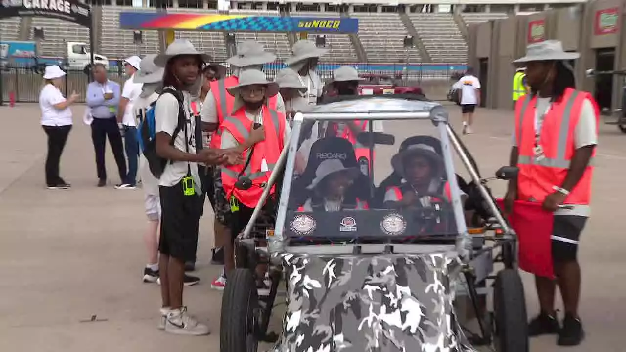 High school students designed and built solar-powered cars for 1,400 mile race to California