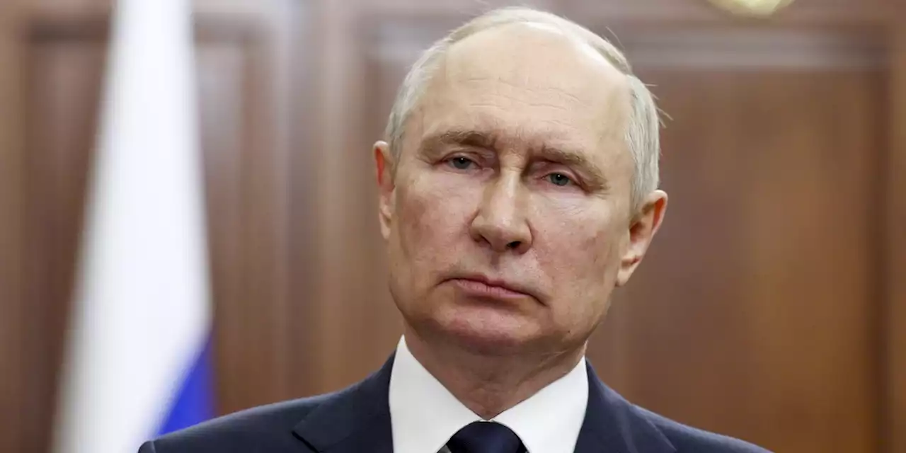 Il presidente russo Vladimir Putin ha detto di aver proposto a Yevgeny Prigozhin, il capo del gruppo Wagner, di entrare con i suoi soldati nell'esercito russo: Prigozhin avrebbe rifiutato - Il Post