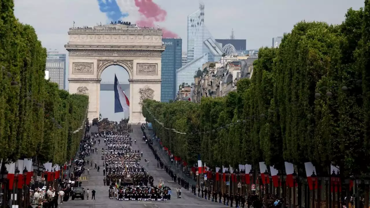 Un 14 juillet sous les signes de l'Inde, de l'Ukraine et des émeutes