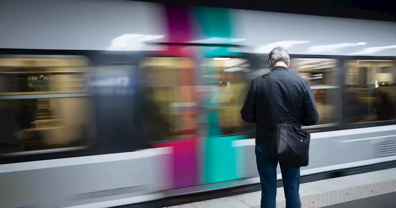 Une femme de 52 ans meurt après avoir été poussée par un homme sur les rails du RER B