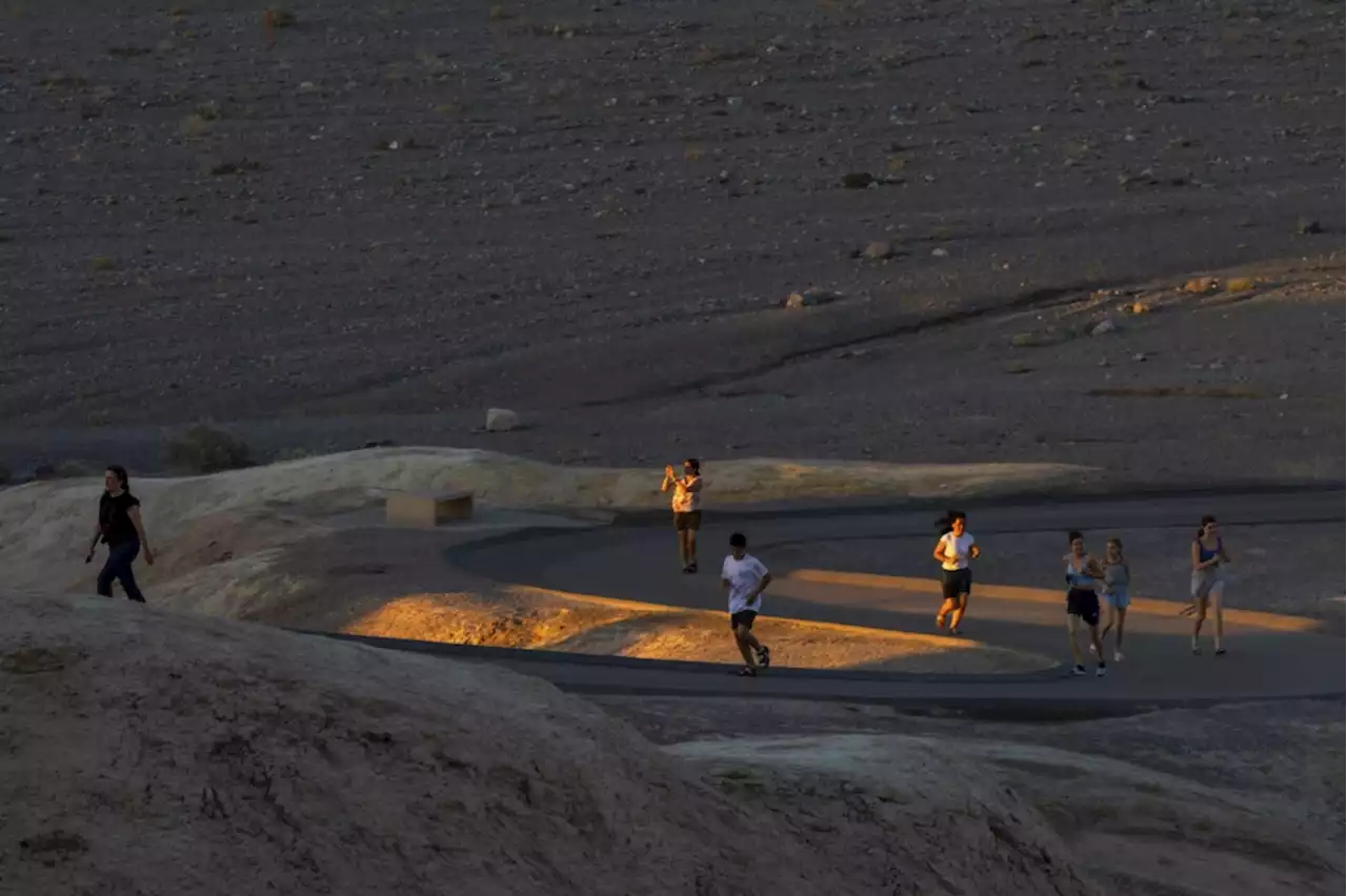 Death Valley visitors drawn to the hottest spot on Earth during ongoing US heat wave