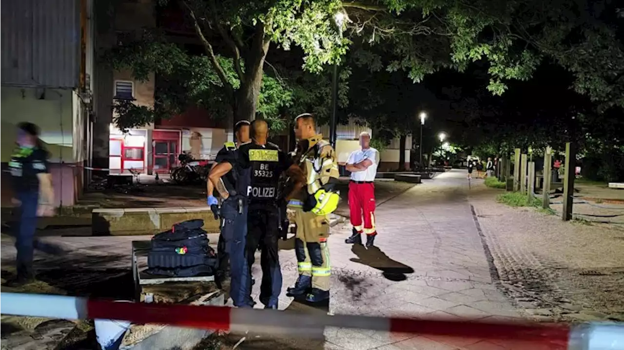 Neukölln: Kind stürzt aus neuntem Stockwerk in den Tod