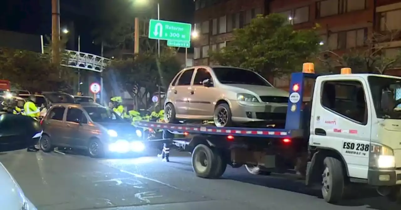 Conductores que hacían piques ilegales en Bogotá intentaron huir en contravía y a toda velocidad