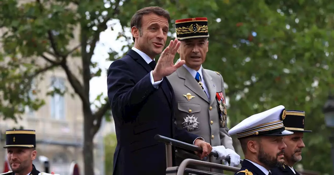 Festa nazionale in Francia, un Paese blindato assiste alla parata sugli Champs-Elysées