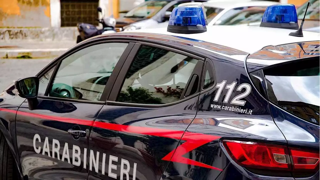 Paura a Padova: stalker investe un carabiniere, il collega gli spara e lo uccide