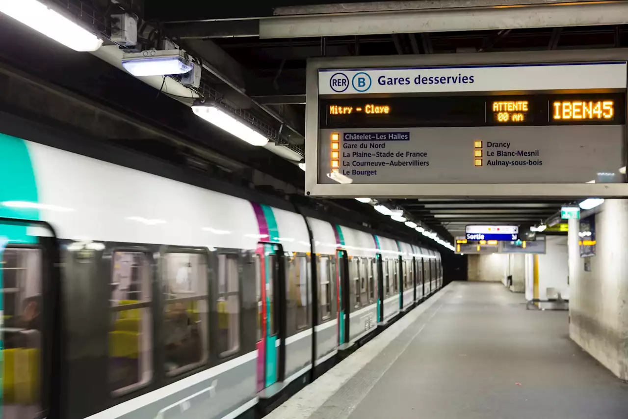 Paris : une femme meurt poussée sur les rails du RER B, un homme en garde à vue