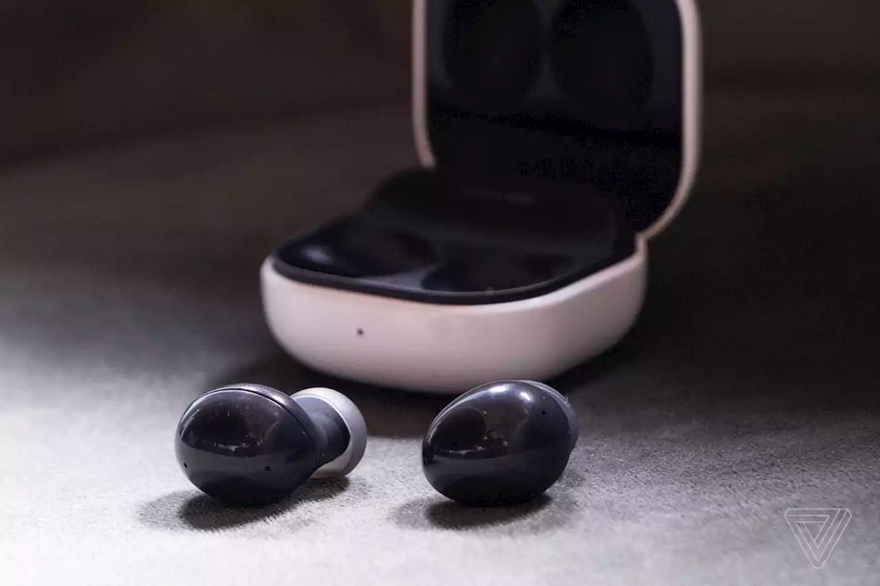 Save $70 on the Samsung Galaxy Buds 2 wireless earbuds