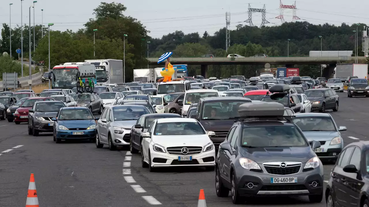 'On s'éclate': malgré les bouchons, les automobilistes de l'A7 gardent le sourire