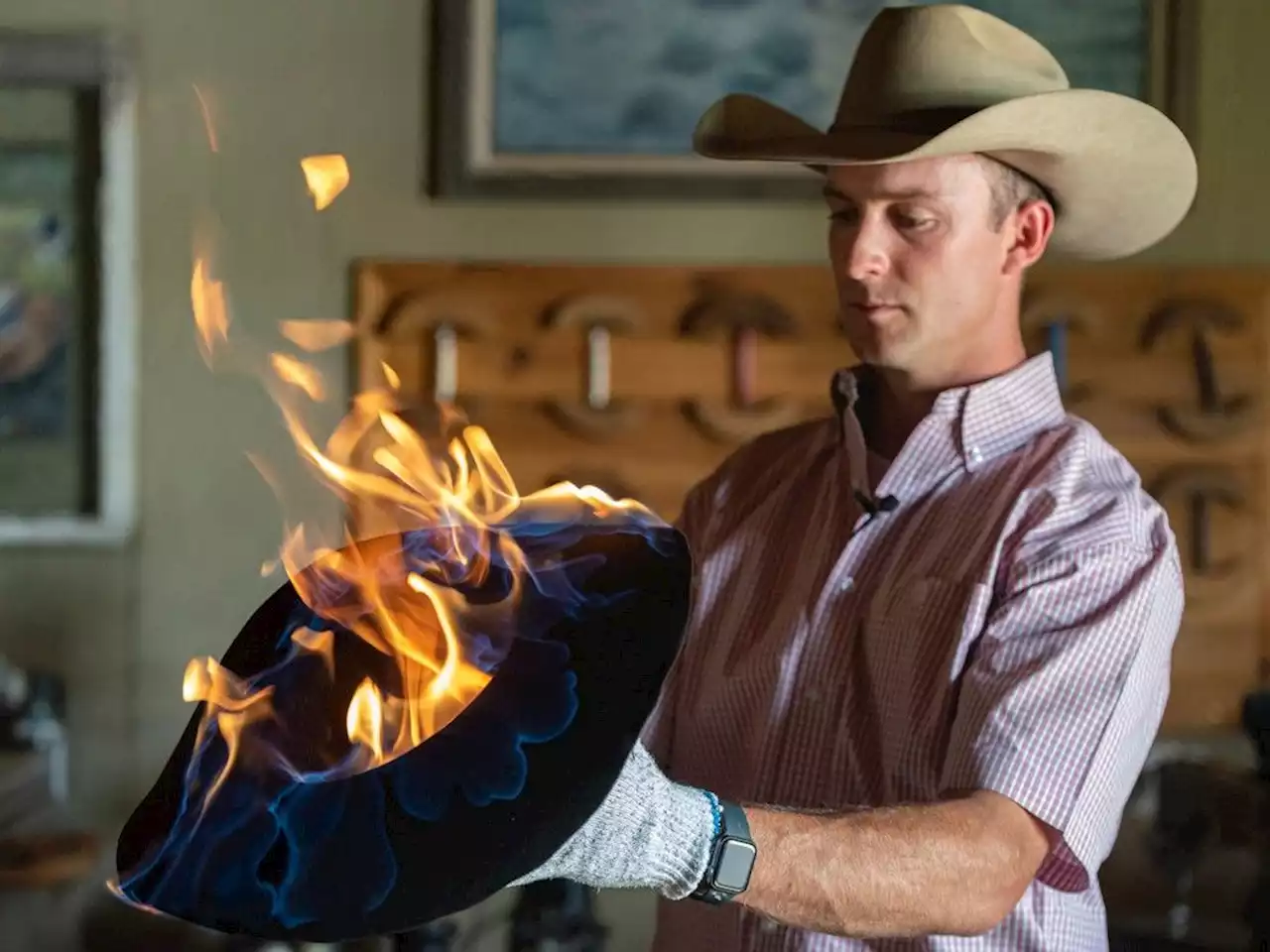 Video: Southern Alberta crafters of custom cowboy hats 'as busy as we can be'