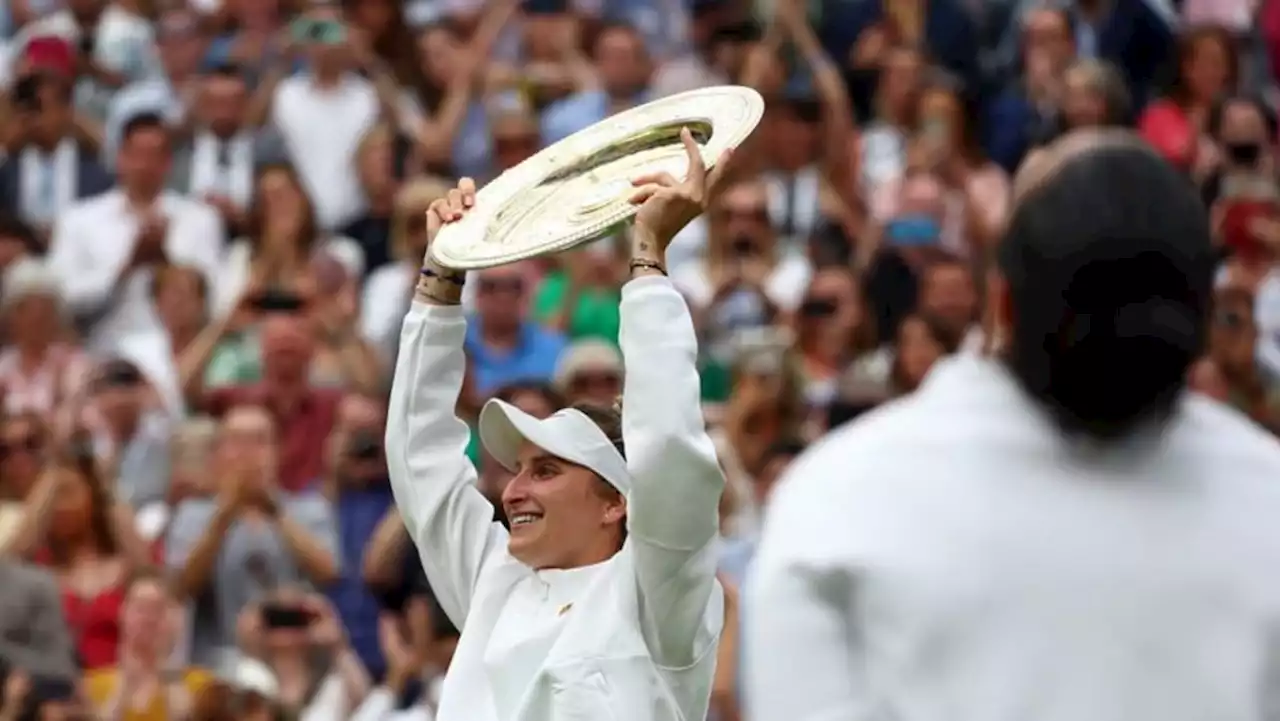 Beer and new tattoo for Wimbledon champion Vondrousova