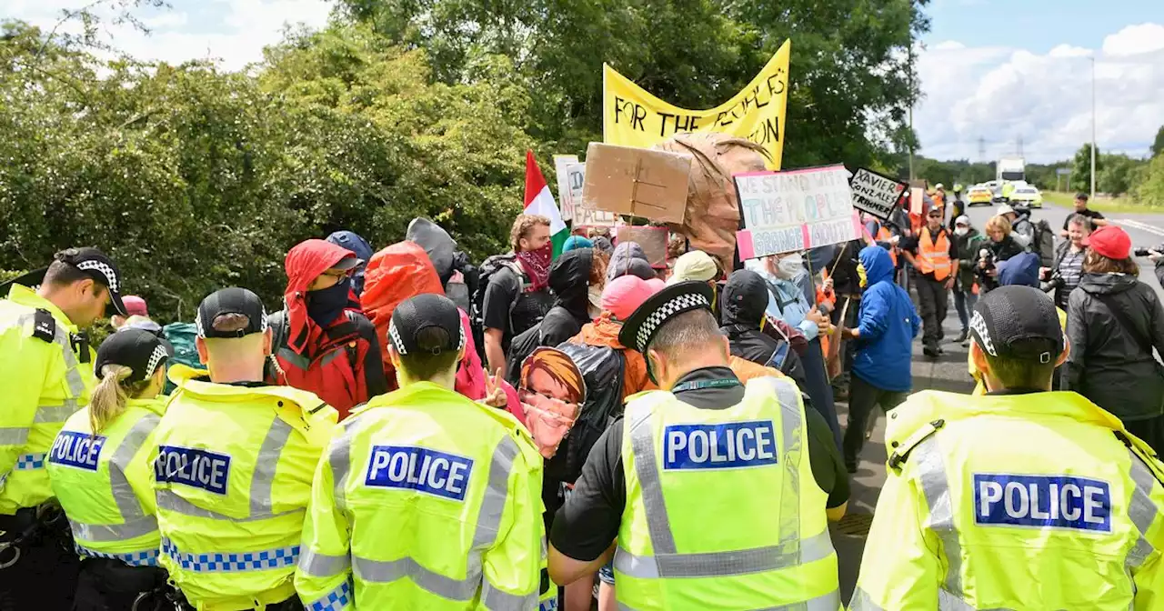 Climate activists march on Grangemouth oil refinery as protestors met by cops