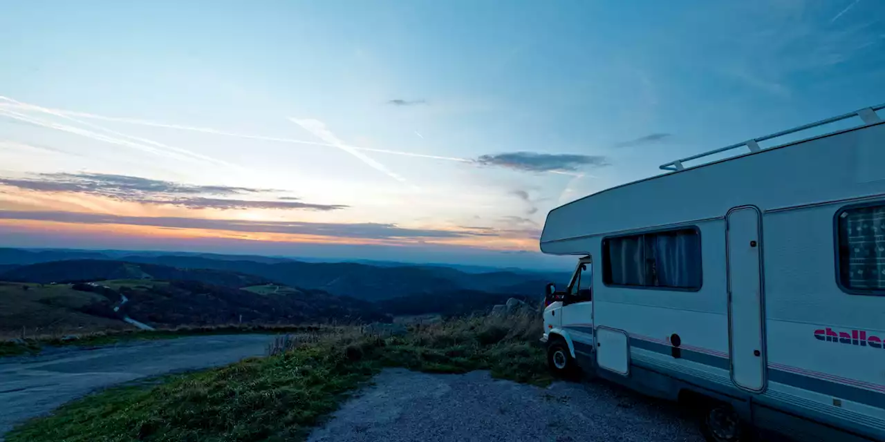 Départs en vacances : après un long trajet, les vacanciers arrivent à bon port