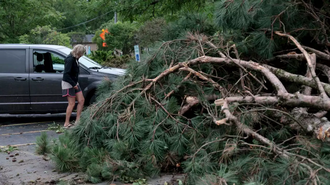 Severe storms, tornadoes again possible for Chicago area — what to know