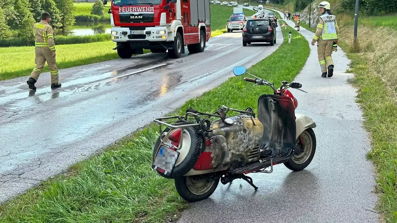 Während Fahrt: „Puch“ wird ein Raub der Flammen