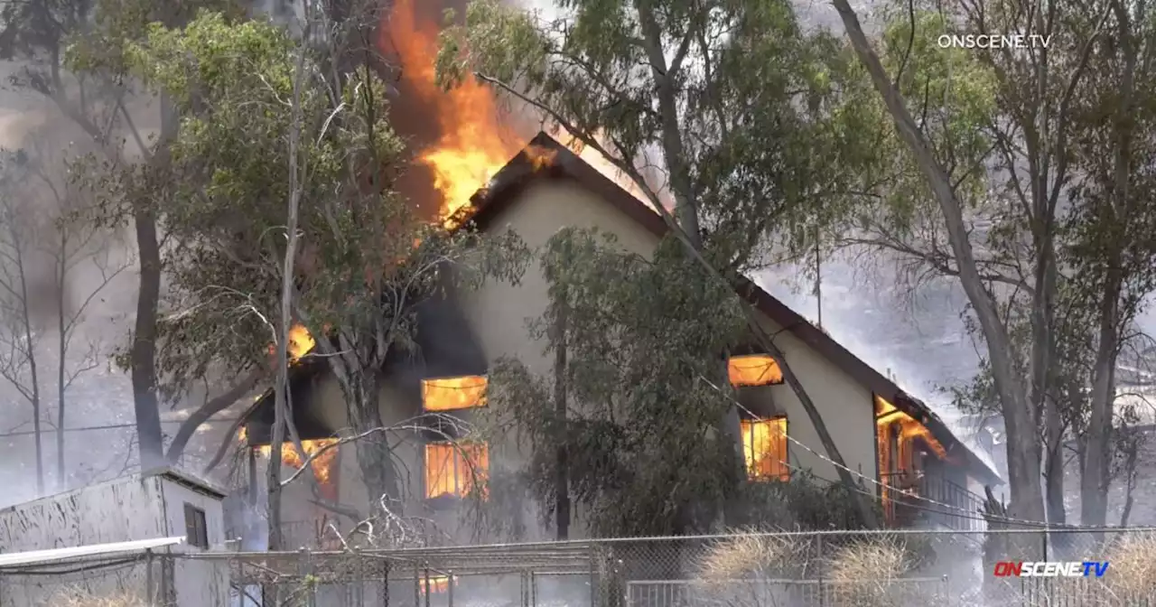 Fast-moving fires force evacuations, char thousands of acres in Riverside County