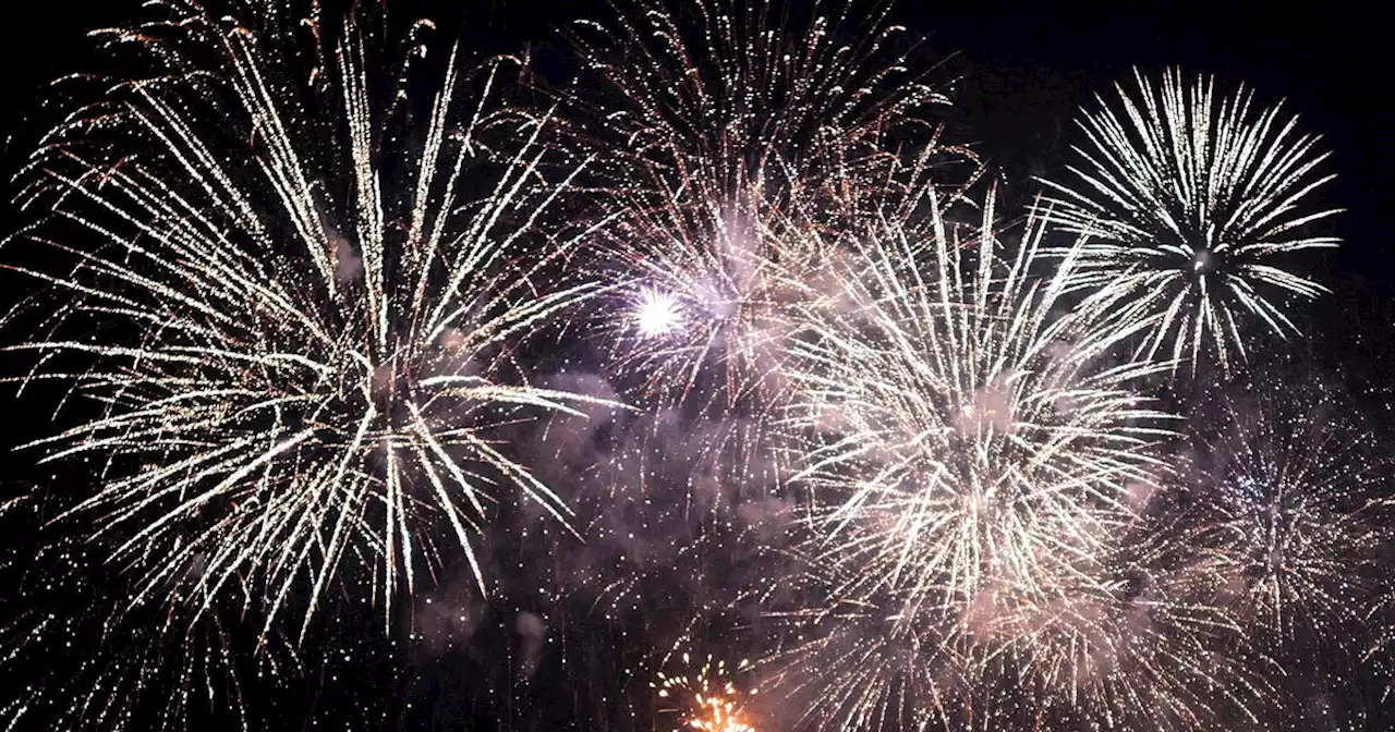 A la Villeneuve à Grenoble, un feu d’artifice du 14 Juillet dans le calme : «Ça nous change que tant de gens viennent ici»