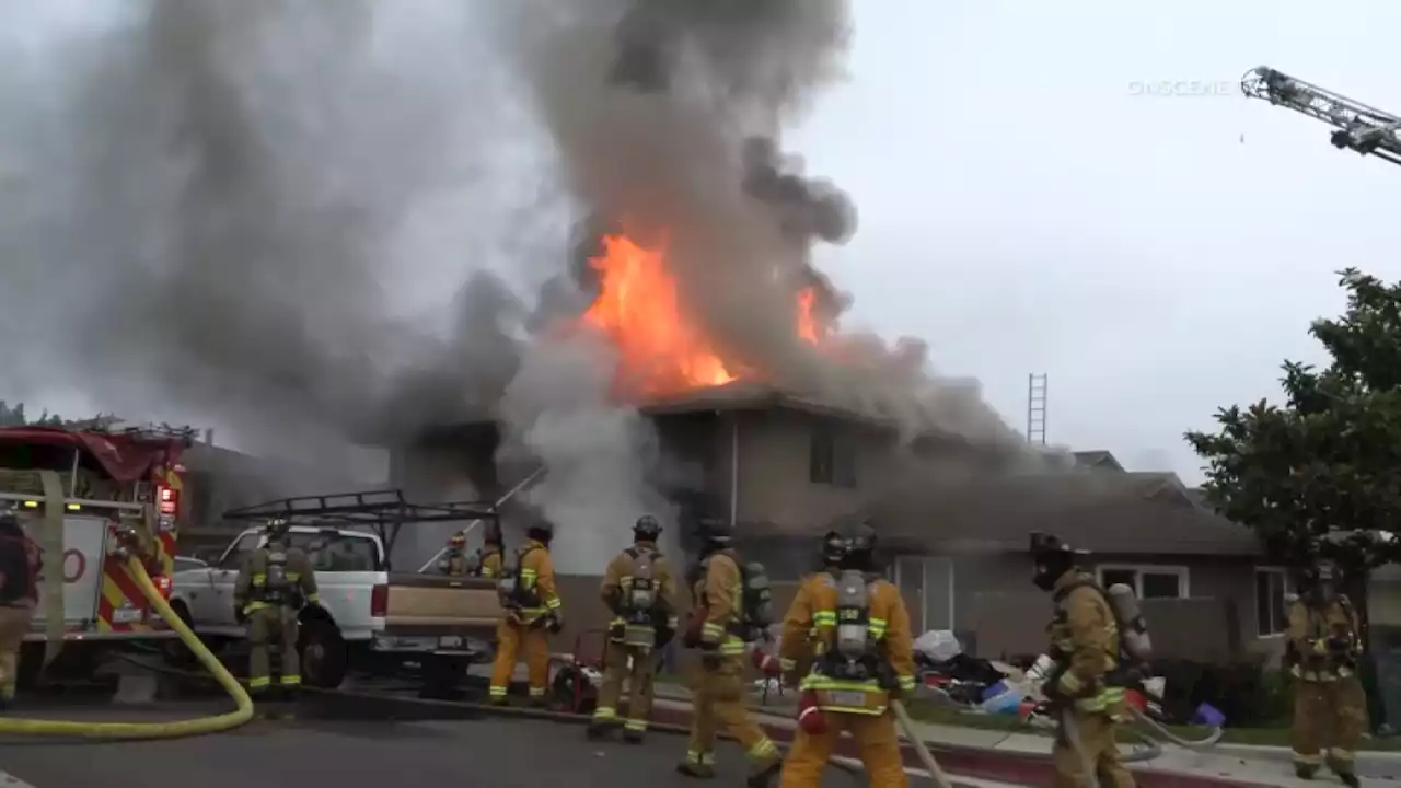 Apartment fire in South Bay displaces 10 residents