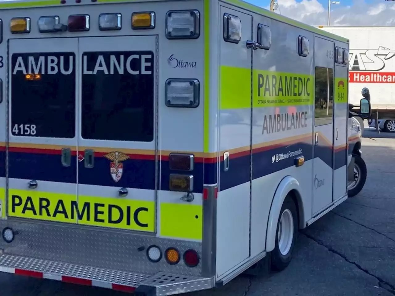 17-year-old critically injured in south-end vehicle crash