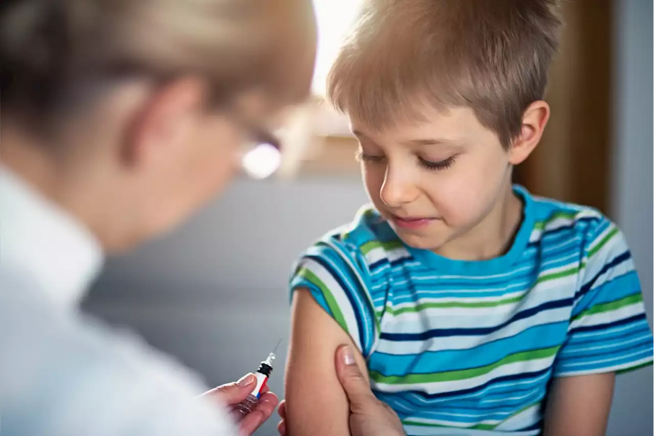 If Your Child Is Terrified Of Getting Blood Drawn, These Pro Pointers Are For You