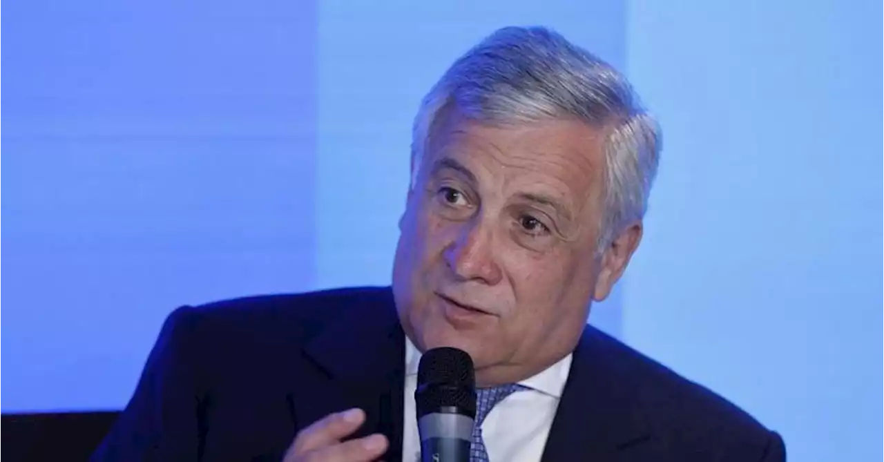 Tajani presidente pro tempore, per Forza Italia inizia il dopo-Berlusconi