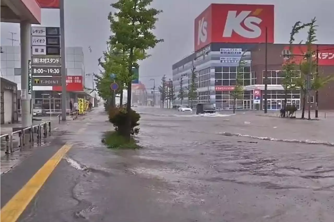 Heavy rain slams north-eastern Japan