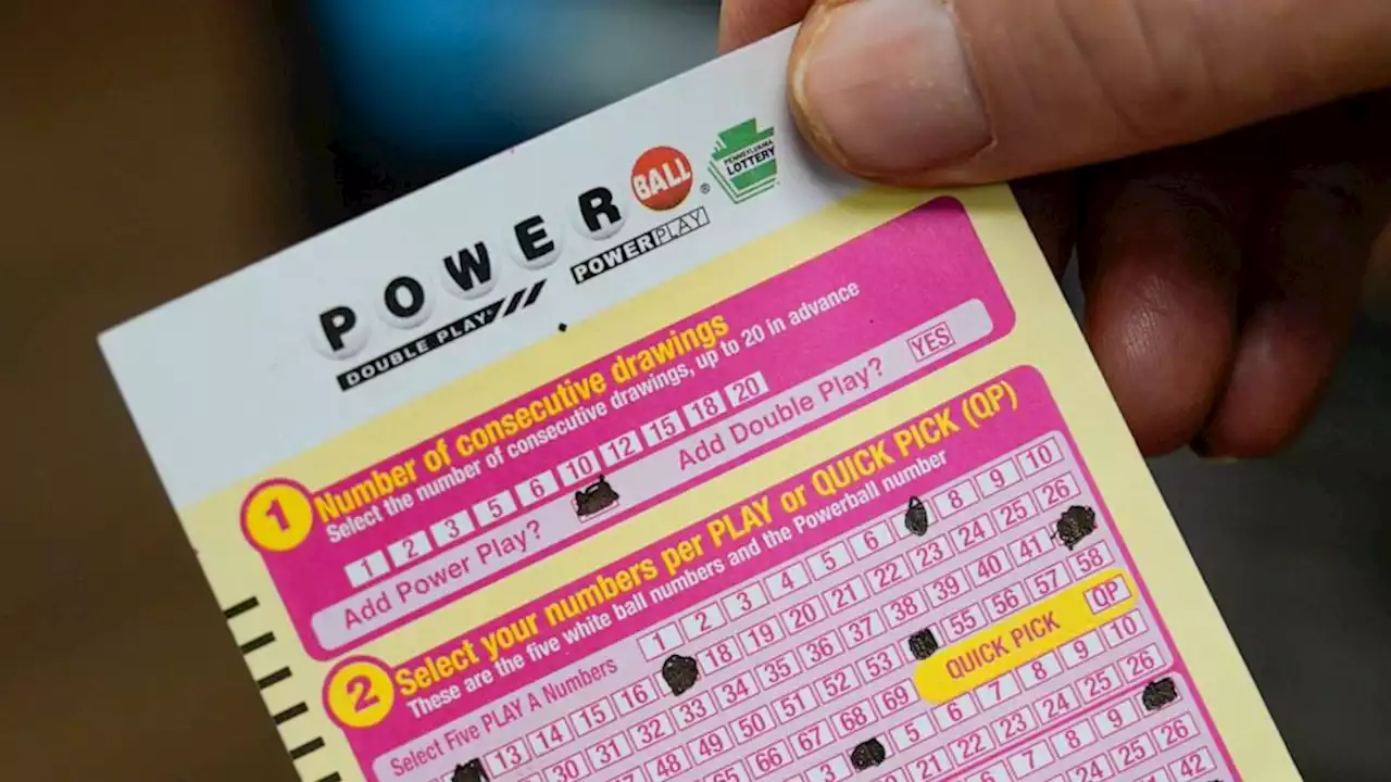 Powerball jackpot reaches $875 million, 3rd largest prize