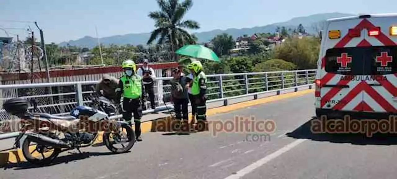 Vigilan puente en Córdoba ante constantes intentos de suicidio