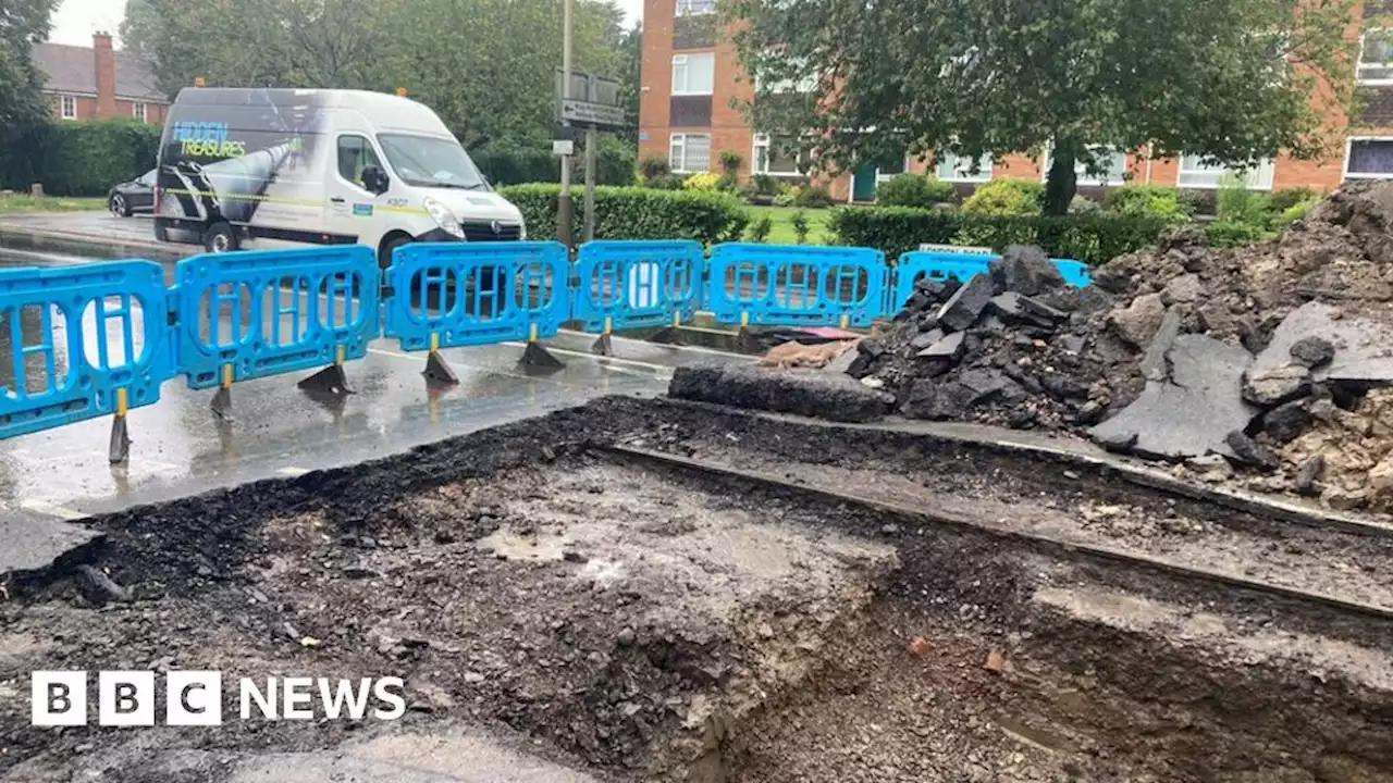 Leicester: Repairs expose old tram lines after water main burst shuts A6