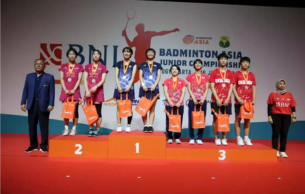 Ganda Putri Jepang Mei/Nao Juara Badminton AJC di Yogyakarta