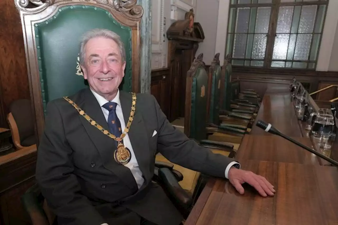 Tributes to the late Lancashire County Council chairman Keith Iddon