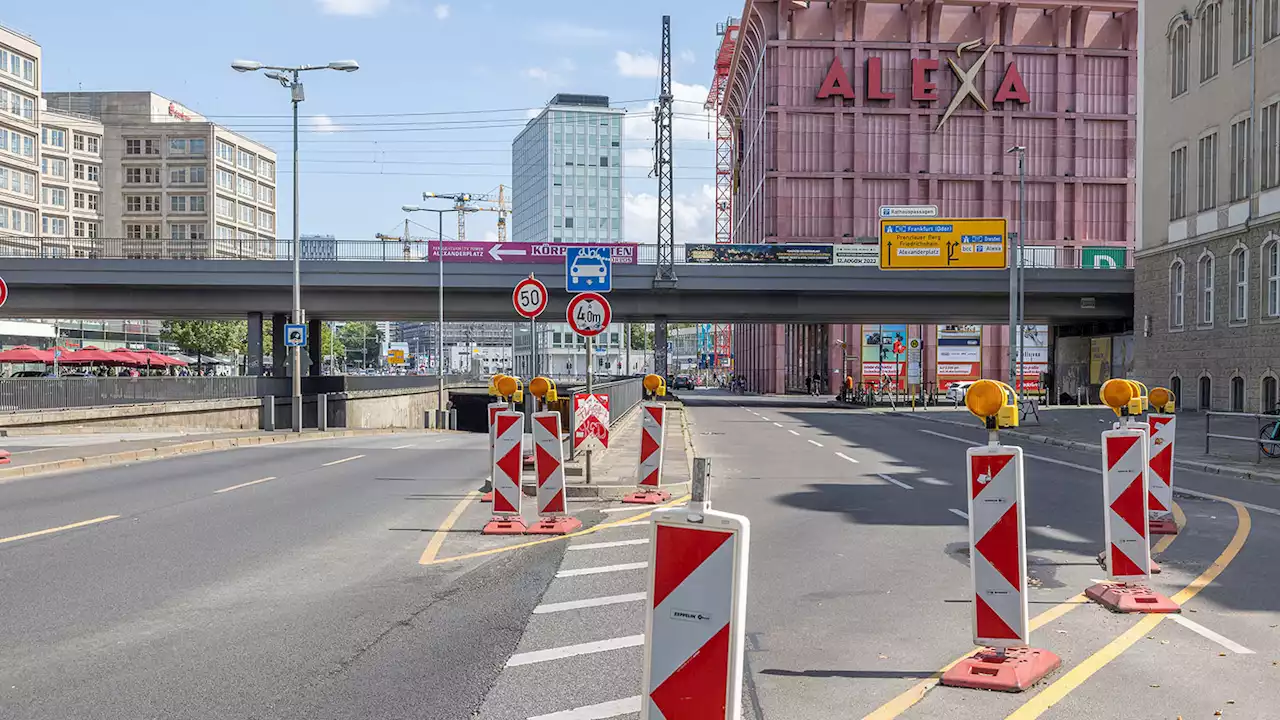 Grunerstraße am Alex ab Montag gesperrt