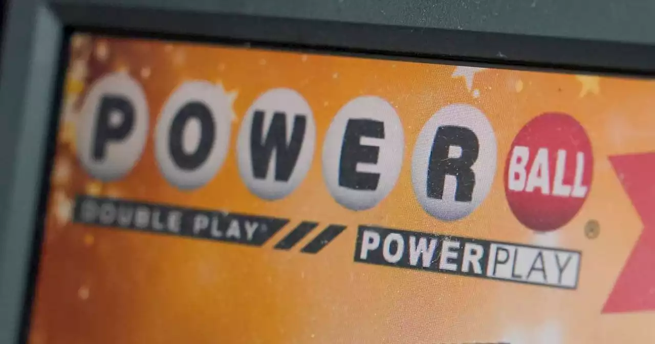 Powerball prize grows to $900 million, no jackpot winner drawn