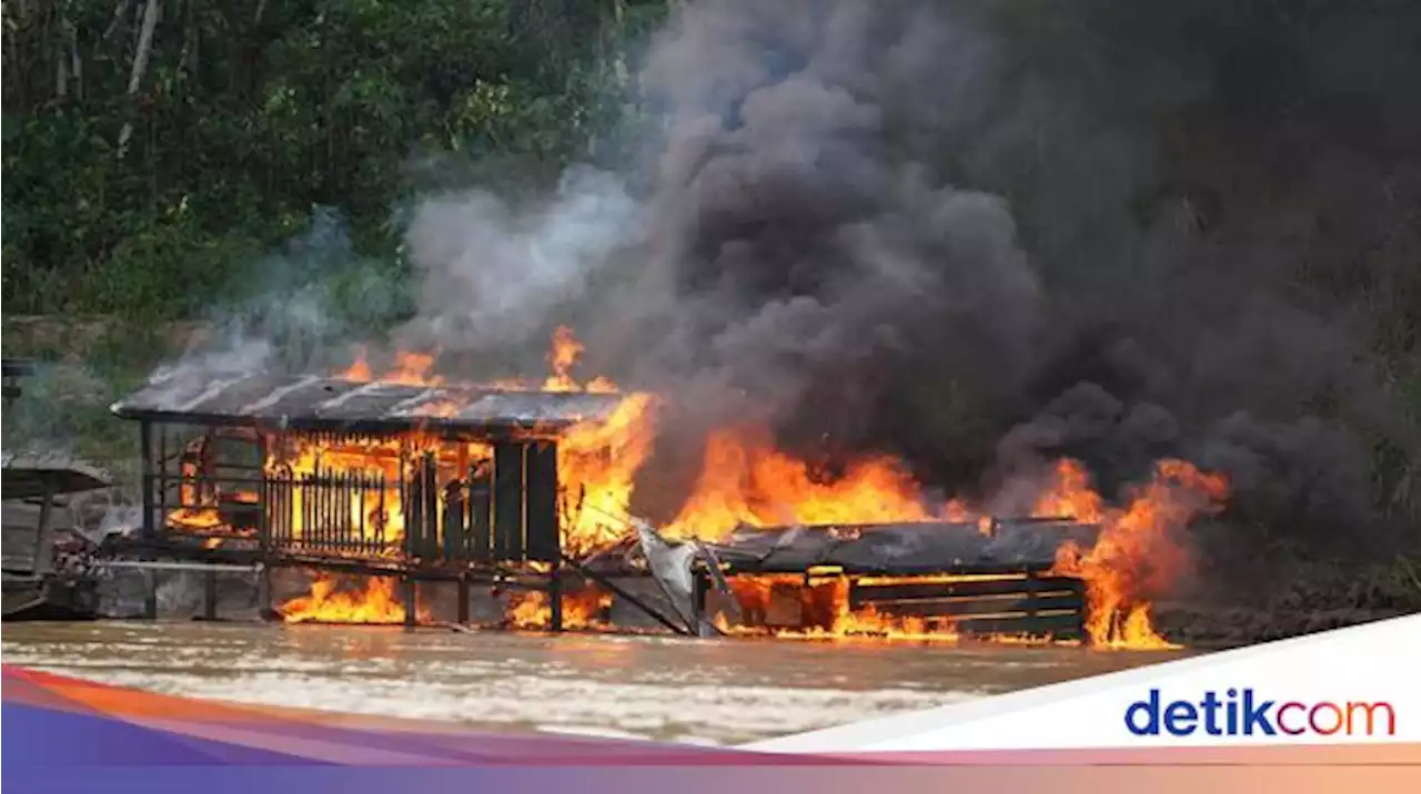 Penambang Emas Ilegal Bolivia Digerebek, 57 Orang Ditangkap-Kapal Dibakar